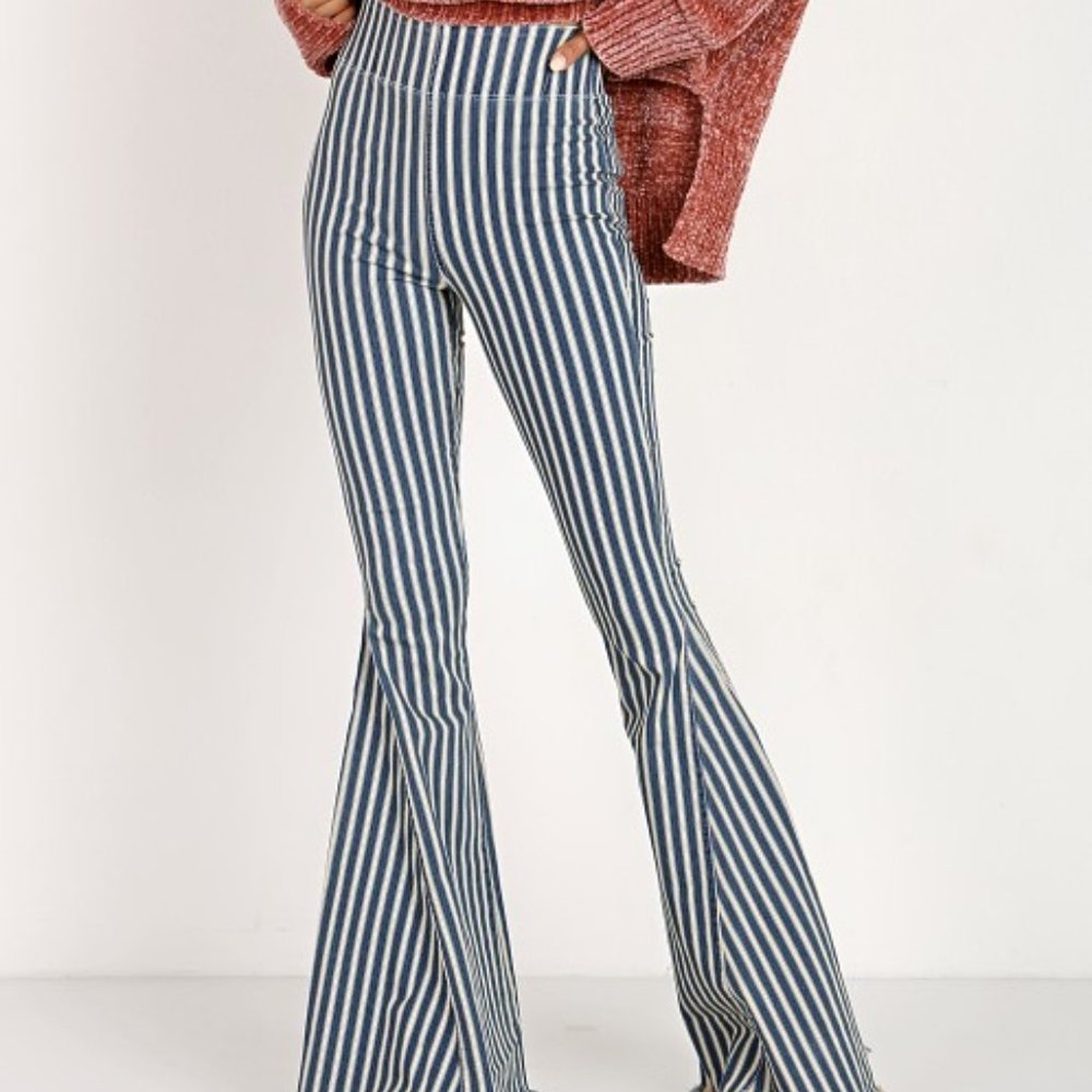 Show Me Your Mumu Berkeley Striped Bells Blue White Large